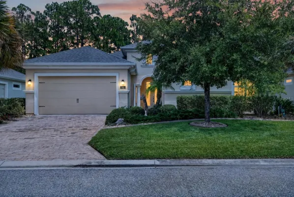 Property Slideshow image 3 of 66 | 910 creekwood dr, Ormond Beach, FL, 32174