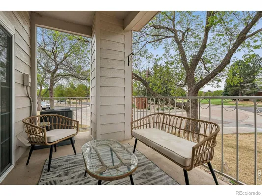 Property Slideshow image 2 of 30 | 2897 w riverwalk cir 107, Littleton, CO, 80123