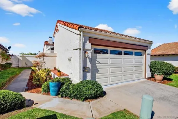Property Slideshow image 3 of 55 | 17668 corte sobrado, San Diego, CA, 92128