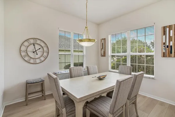 Property Slideshow image 3 of 39 | 25206 ormond ct, Leesburg, FL, 34748
