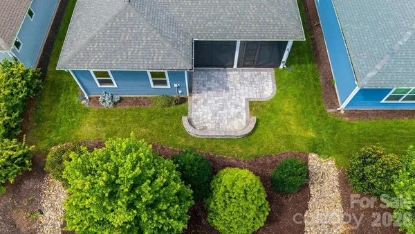 Property Slideshow image 2 of 48 | 5201 looking glass trl, Denver, NC, 28037