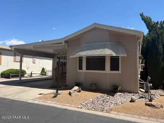 Property Slideshow image 3 of 23 | 821 n mesquite tree dr 68, Prescott Valley, AZ, 86327