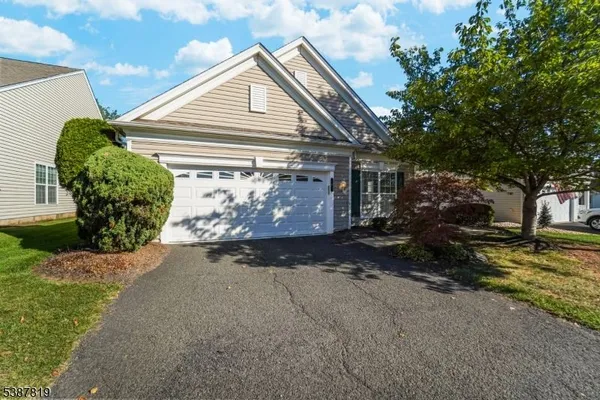 Property Slideshow image 2 of 23 | 373 windfall ln, Somerset, NJ, 08873