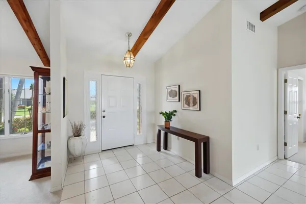 Property Slideshow image 3 of 28 | 5511 country lakes trl, Sarasota, FL, 34243