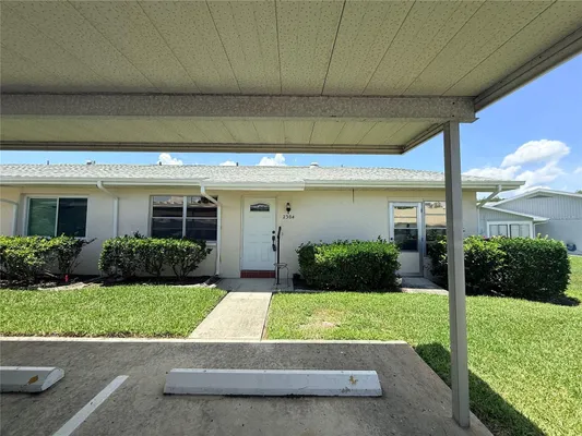 Property Slideshow image 2 of 46 | 2304 glenmore cir 327, Sun City Center, FL, 33573