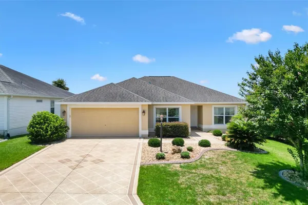 Property Slideshow image 3 of 43 | 3104 blackstock way, The Villages, FL, 32163