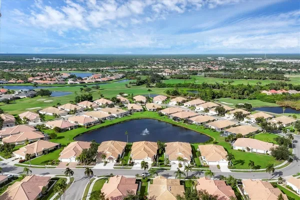 Property Slideshow image 3 of 76 | 4924 whispering oaks dr, North Port, FL, 34287
