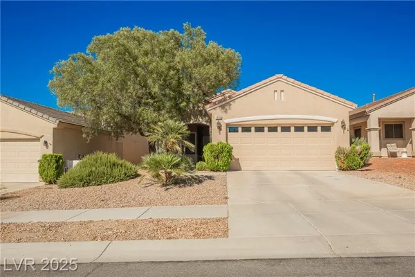 Property Slideshow image 2 of 93 | 1956 high mesa dr, Henderson, NV, 89012