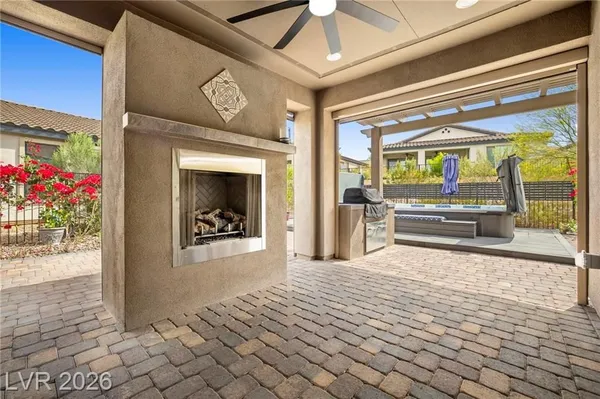 Property Slideshow image 3 of 68 | 25 desert sunshine pl, Henderson, NV, 89011