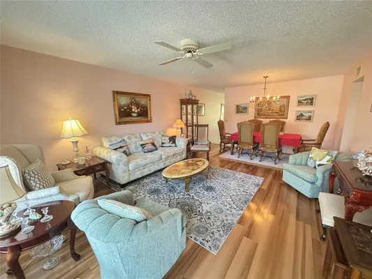 Property Slideshow image 3 of 40 | 2262 swedish dr 34, Clearwater, FL, 33763