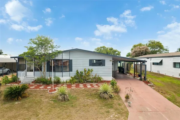 Property Slideshow image 2 of 34 | 4903 deerwood dr, Lakeland, FL, 33810