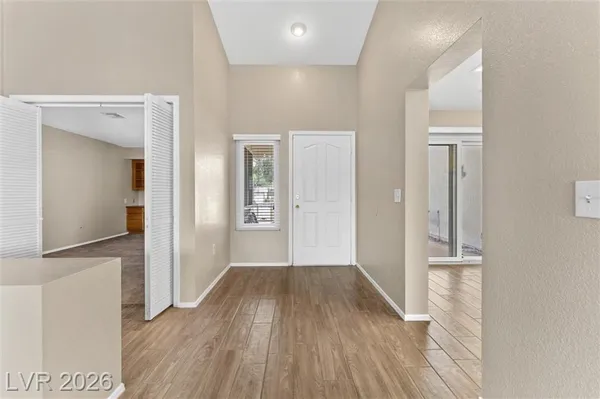 Property Slideshow image 3 of 24 | 2400 dove valley ct, Las Vegas, NV, 89134