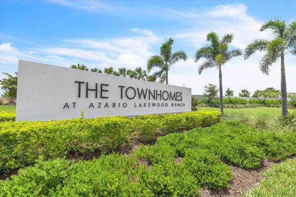 Property Slideshow image 2 of 65 | 16632 bergamo pl, Bradenton, FL, 34211