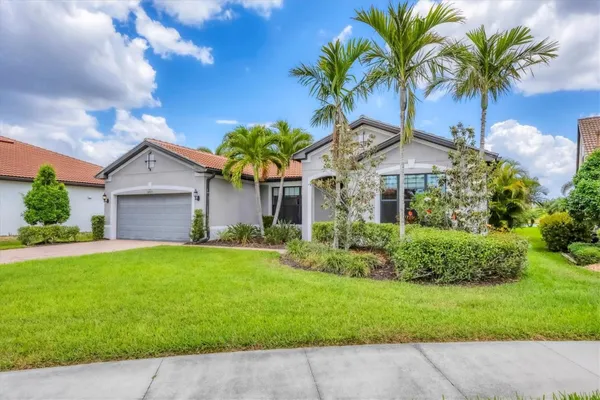 Property Slideshow image 3 of 54 | 5923 snowy egret dr, Sarasota, FL, 34238