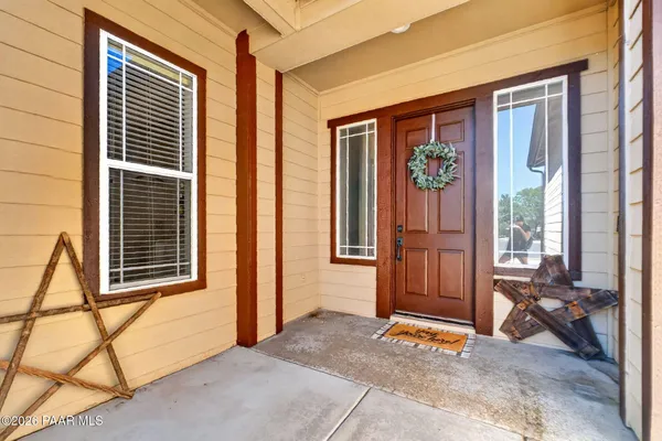 Property Slideshow image 3 of 52 | 7892 e mesteno rd, Prescott Valley, AZ, 86315