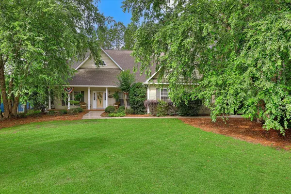 Property Slideshow image 2 of 67 | 901 patriots pt, Mccormick, SC, 29835