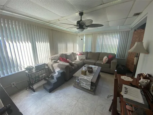 Property Slideshow image 3 of 30 | 1609 whitebridge dr c, Palm Harbor, FL, 34684