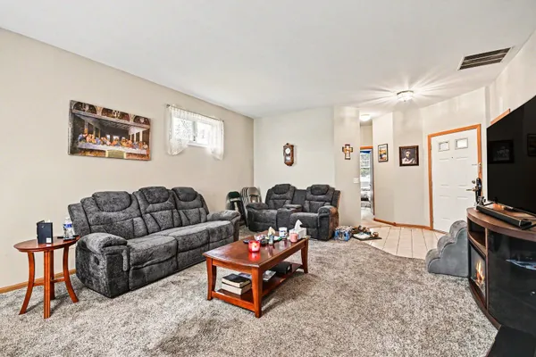 Property Slideshow image 3 of 16 | 2559 oak park ct, Crest Hill, IL, 60403