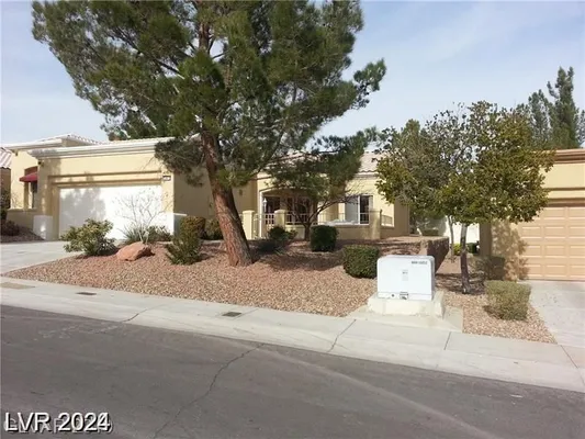 Property Slideshow image 2 of 22 | 10404 frostburg ln, Las Vegas, NV, 89134