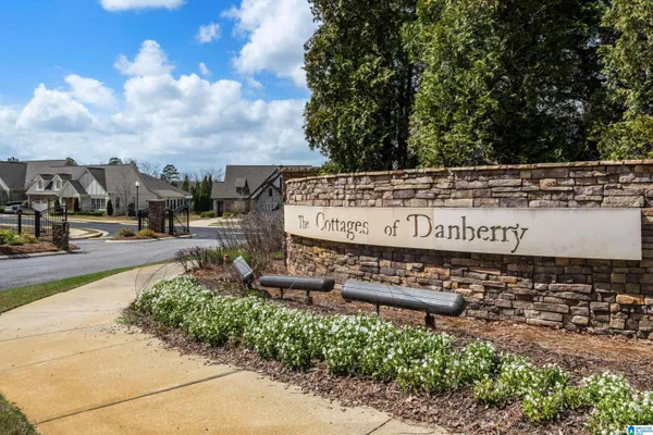Property Slideshow image 2 of 42 | 1017 danberry ln, Hoover, AL, 35242