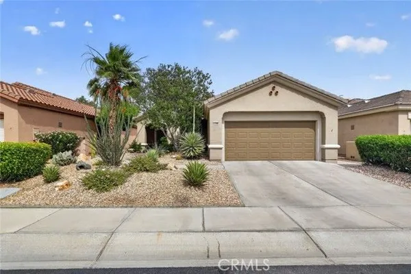 Property Slideshow image 3 of 25 | 37498 medjool ave, Palm Desert, CA, 92211