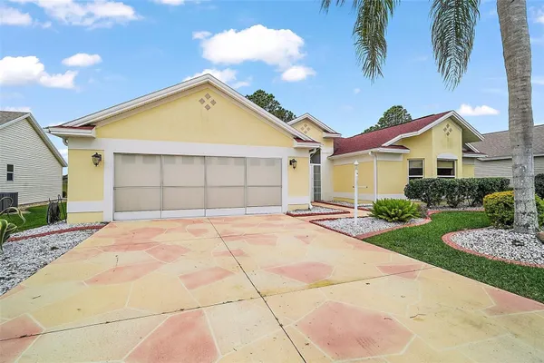Property Slideshow image 2 of 38 | 1738 augustine dr, The Villages, FL, 32159
