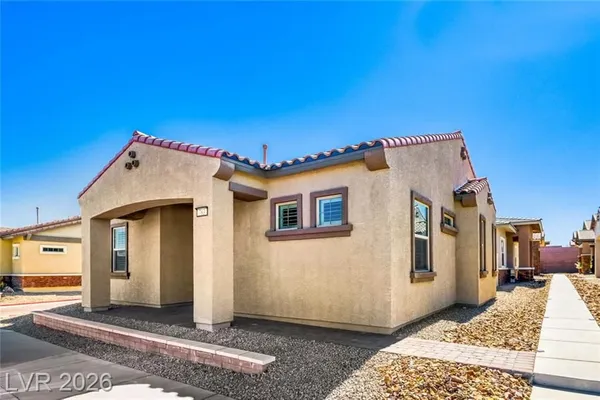 Property Slideshow image 2 of 45 | 763 cactus crossing st, Henderson, NV, 89011