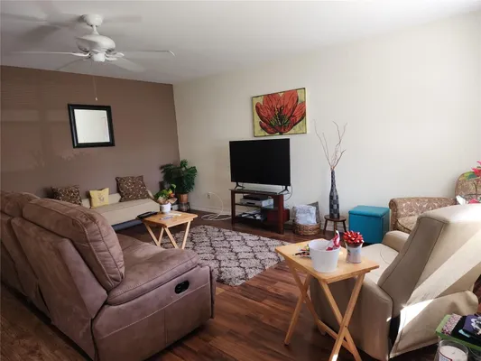 Property Slideshow image 3 of 45 | 1811 bedford ln # g-152, Sun City Center, FL, 33573