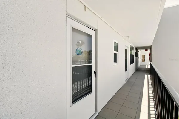 Property Slideshow image 3 of 29 | 7625 sun island dr 304, South Pasadena, FL, 33707