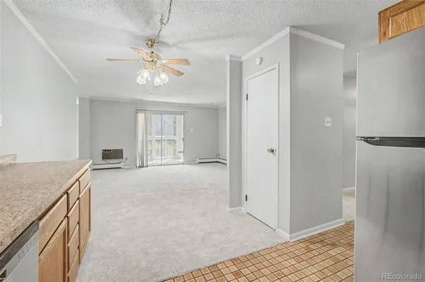 Property Slideshow image 3 of 50 | 13500 e cornell ave 205, Aurora, CO, 80014
