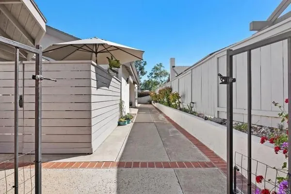 Property Slideshow image 2 of 46 | 1619 via entrada del lago, San Marcos, CA, 92078