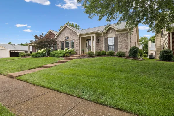 Property Slideshow image 3 of 47 | 8091 sunrise cir, Franklin, TN, 37067