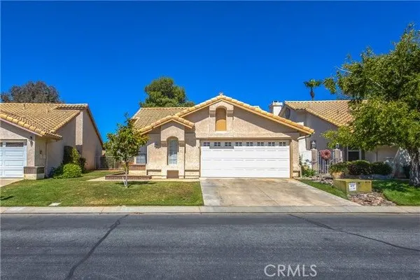 Property Slideshow image 2 of 38 | 909 pauma vly, Banning, CA, 92220