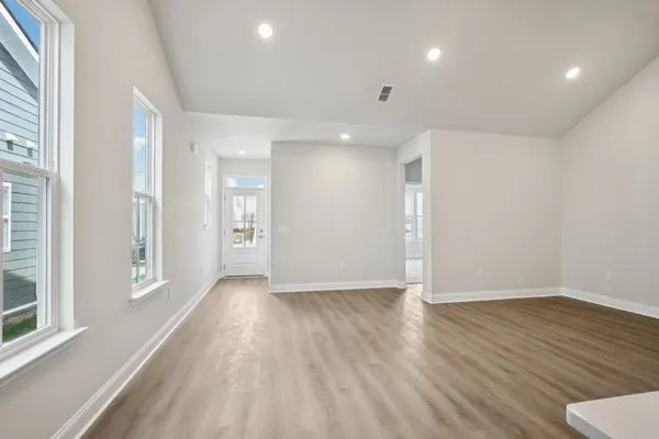 Property Slideshow image 3 of 43 | 309 stonehaus xing, Antioch, TN, 37013