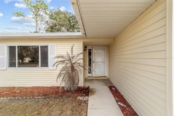 Property Slideshow image 3 of 42 | 11153 sw 79th ave, Ocala, FL, 34476