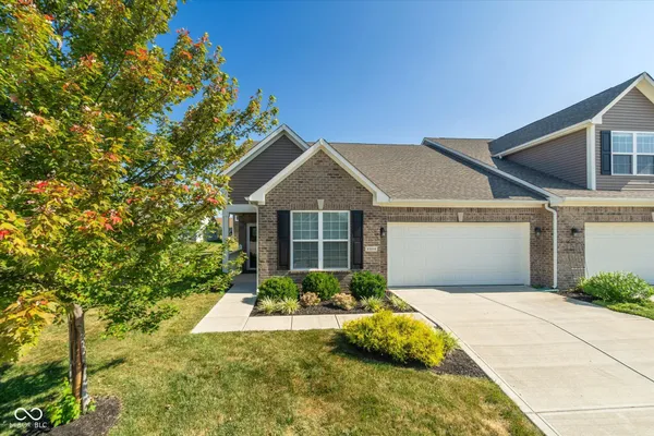 Property Slideshow image 2 of 24 | 8804 twain ln, Indianapolis, IN, 46239