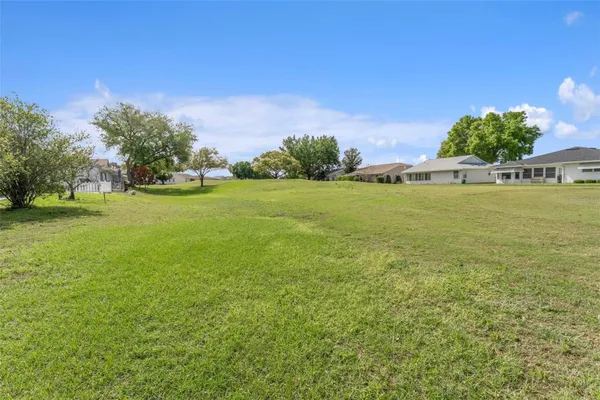 Property Slideshow image 2 of 35 | 3502 innisbrook dr, Lakeland, FL, 33810