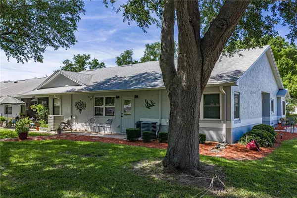 Property Slideshow image 3 of 67 | 6380 egret dr 6, Lakeland, FL, 33809