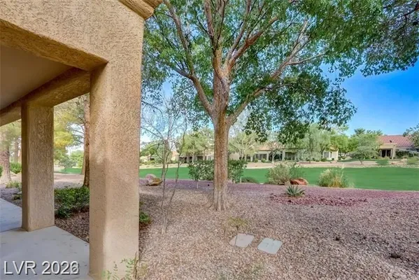 Property Slideshow image 2 of 89 | 2620 highvale dr, Las Vegas, NV, 89134