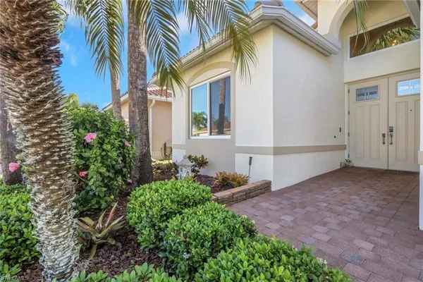 Property Slideshow image 3 of 47 | 20247 castlemaine ave, Estero, FL, 33928