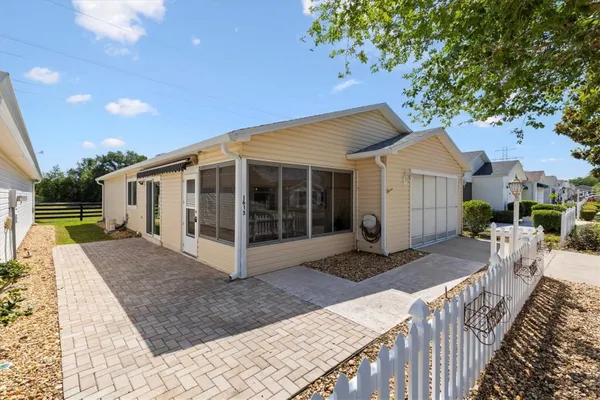 Property Slideshow image 3 of 39 | 1615 navidad st, The Villages, FL, 32162