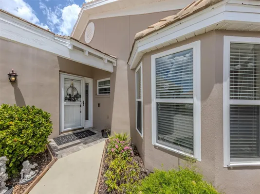 Property Slideshow image 2 of 49 | 525 clubside cir 53, Venice, FL, 34293