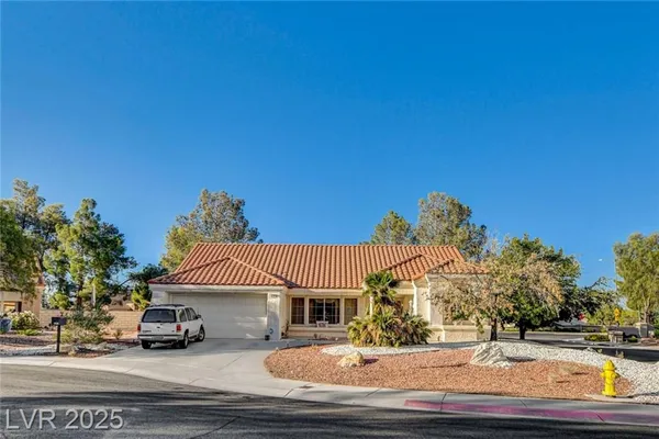 Property Slideshow image 3 of 48 | 8844 sunny mead ct, Las Vegas, NV, 89134