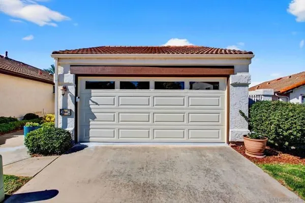 Property Slideshow image 2 of 55 | 17668 corte sobrado, San Diego, CA, 92128