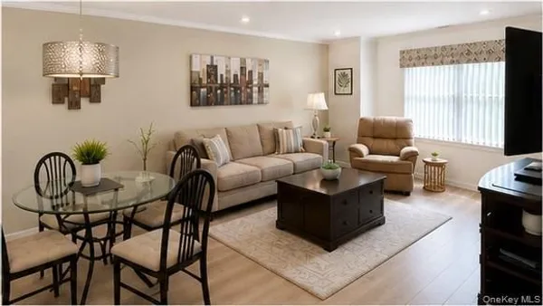 Property Slideshow image 2 of 12 | 11 morley cir, Huntington, NY, 11747