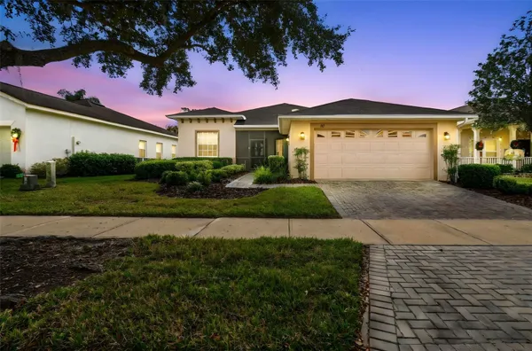 Property Slideshow image 3 of 55 | 142 ventana dr, Poinciana, FL, 34759