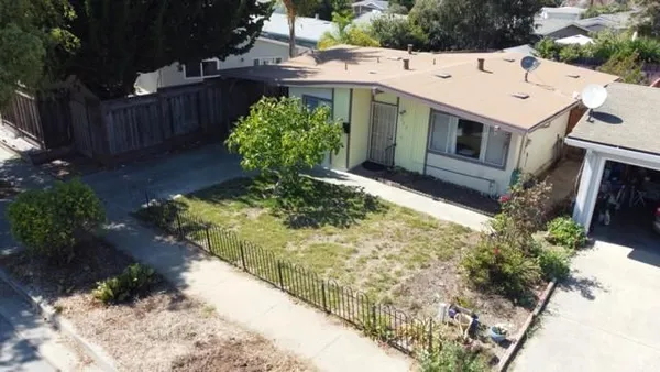 Property Slideshow image 2 of 21 | 563 argos cir, Watsonville, CA, 95076