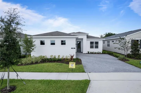 Property Slideshow image 2 of 52 | 563 hammock oaks blvd, Lady Lake, FL, 32159