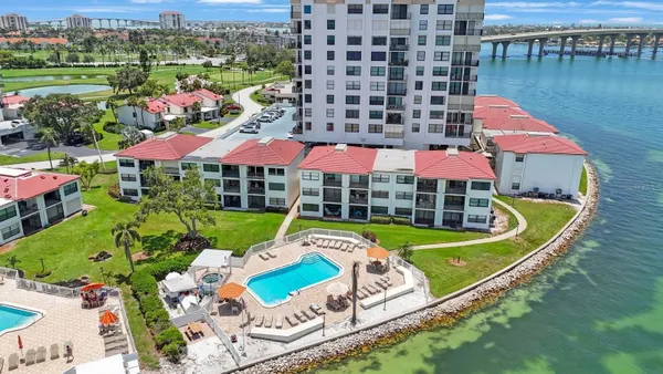 Property Slideshow image 2 of 37 | 6265 sun blvd apt 112, St Petersburg, FL, 33715