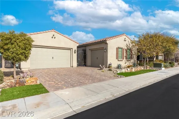 Property Slideshow image 3 of 51 | 336 verdi falls ave, Henderson, NV, 89011